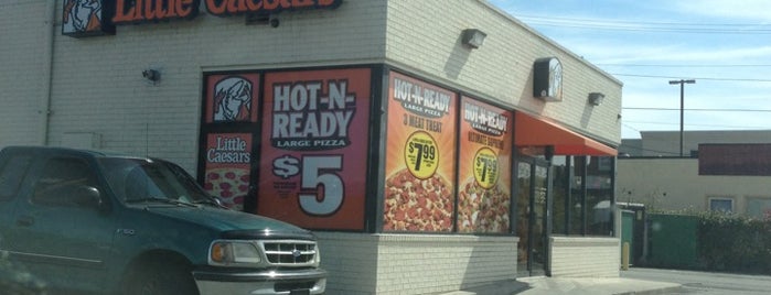 Little Caesars Pizza is one of Places to eat at.