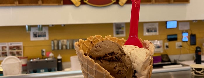 Doc Burnstein's Ice Cream Lab is one of San Luis + Pismo.