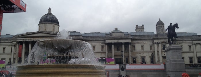 West Trafalgar Square Fountain is one of Cindyさんのお気に入りスポット.