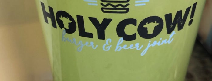 Holy Cow is one of Ivánさんのお気に入りスポット.