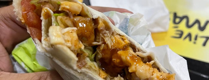 Taco Bell is one of para pasar el rato.