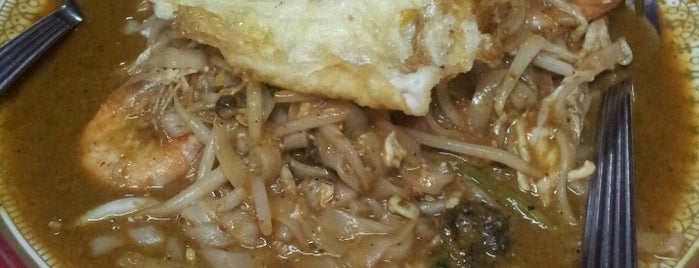 D'ez Char Koey Teow is one of Foodiesphere.