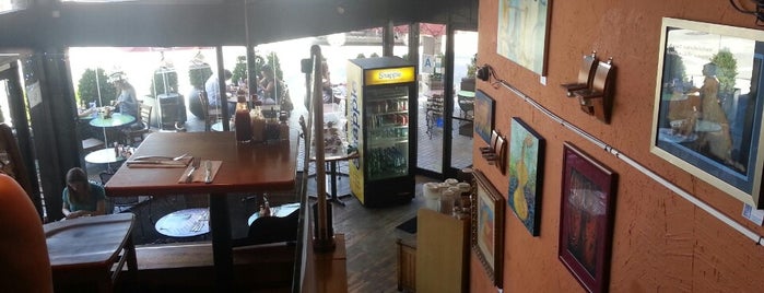Novel Cafe is one of Tempat yang Disukai Angel.
