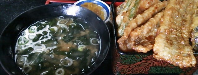 魚八本店 is one of eat.