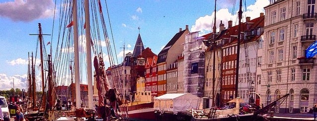 Copenhague is one of Lugares favoritos de Ariana.