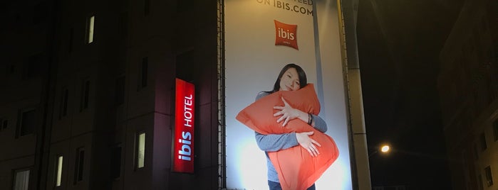 Ibis Brussels Centre Ste Catherine is one of Bruxelles.