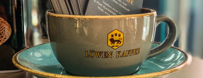 Löwen Café is one of สถานที่ที่ Tom ถูกใจ.