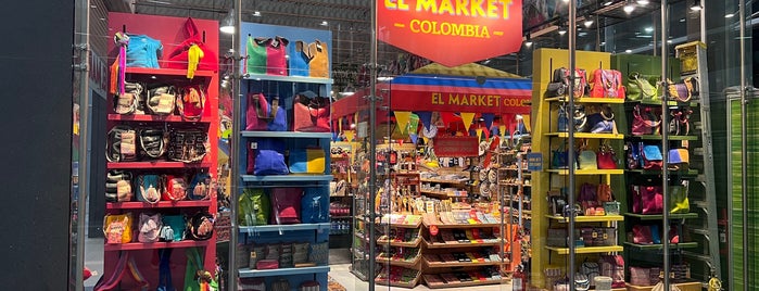 El Market Colombia is one of Giovo : понравившиеся места.