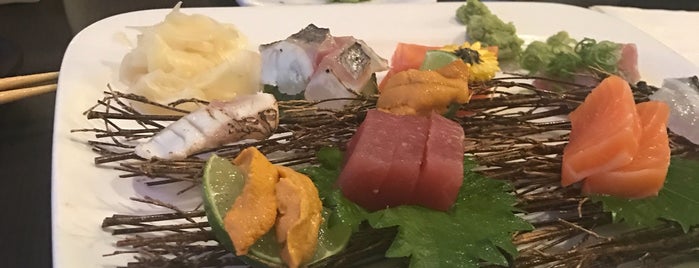 Wow! Sushi is one of Yemek.