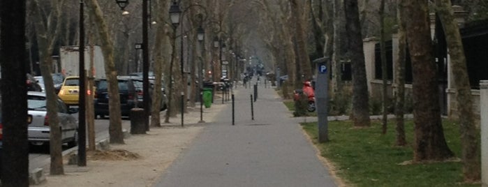 Boulevard du Château is one of Jean-Francoisさんのお気に入りスポット.