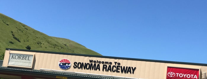 Sonoma Raceway Karting Center is one of Brittany : понравившиеся места.