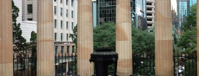Anzac Square War Memorial is one of Jasonさんの保存済みスポット.