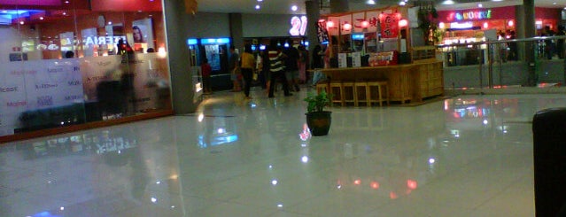 Mall Lippo Cikarang is one of Mall Rat Badge.