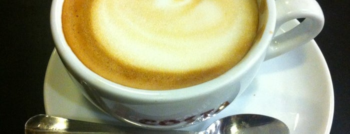 Costa Coffee is one of Tempat yang Disukai Anil.