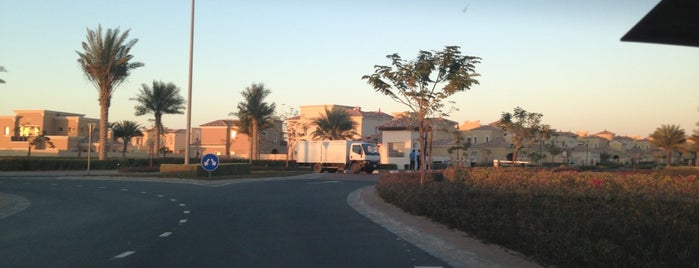 UAQ Marina is one of Hessa Al Khalifa: сохраненные места.