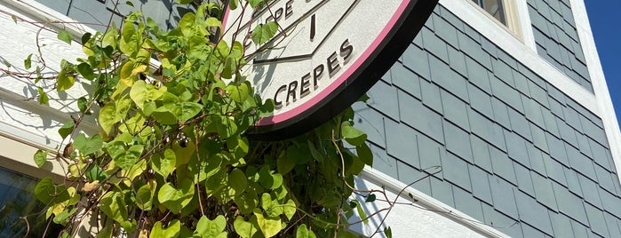 Crepe & Spoon is one of Twin Cities Ice Cream Spots.