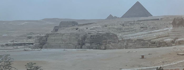Pyramid of Cheops (Khufu) is one of Cairo.