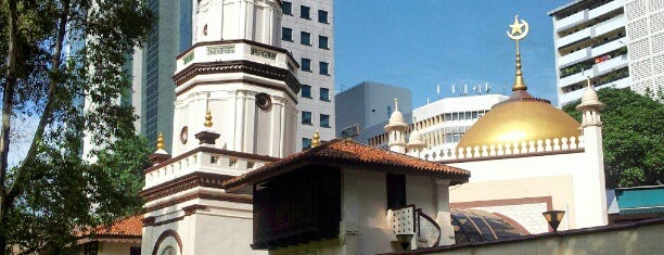 Masjid Hajjah Fatimah is one of Singapura.