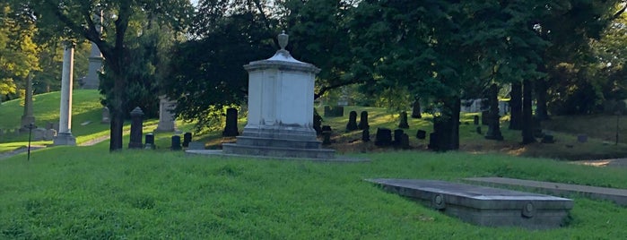 Peter Cooper’s Grave is one of สถานที่ที่บันทึกไว้ของ Kimmie.
