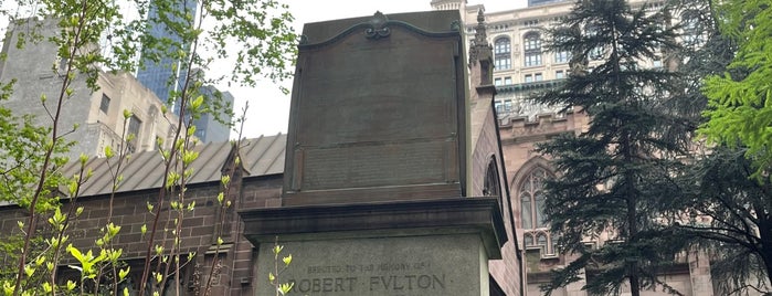 Grave of Robert Fulton is one of Lieux sauvegardés par Kimmie.