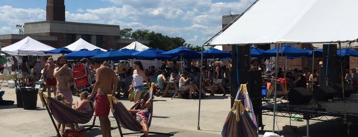 Riis Park Beach Bazaar is one of Rockaway.