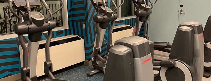 Re:charge Gym by Aloft is one of Lugares favoritos de Jerod.