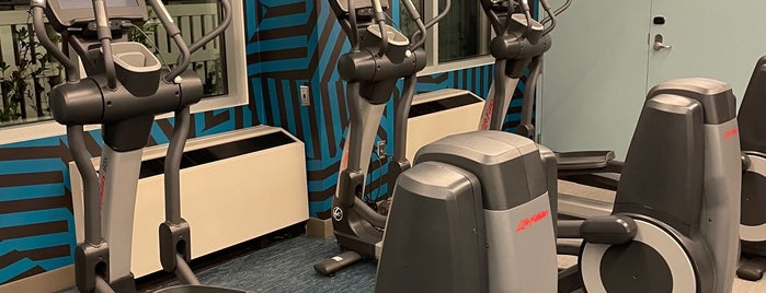 Re:charge Gym by Aloft is one of Posti che sono piaciuti a Jerod.