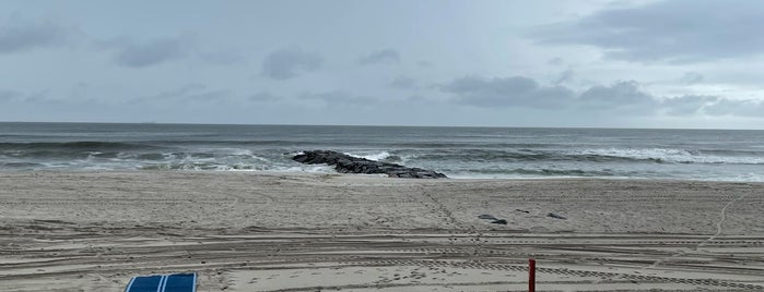 New York Avenue Beach is one of NU EVENT SPACE.