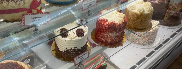 Carlo's Bake Shop is one of Minneapolis.