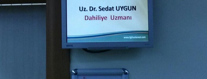 İlgi Hastanesi is one of Orte, die Gizem gefallen.