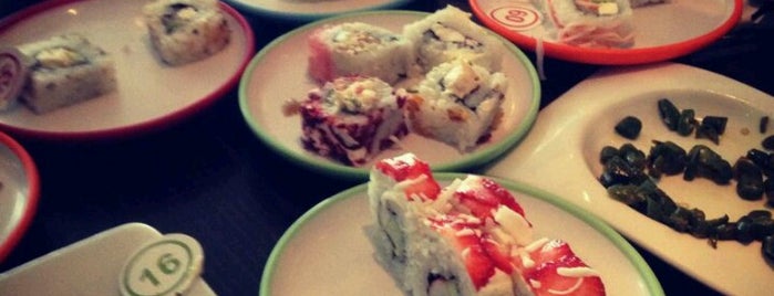 Koi Sushi & Sake Bar is one of Elsa : понравившиеся места.
