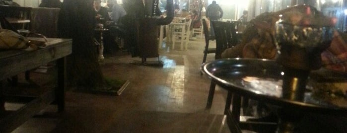 Aldağ Cafe is one of Posti che sono piaciuti a Erman.