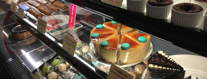 mille gâteaux is one of Coffee&desserts3.