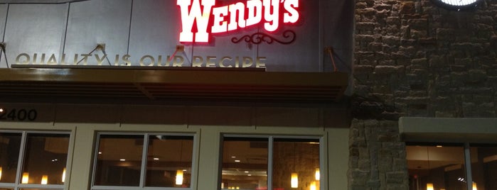 Wendy’s is one of Orte, die Henrique gefallen.