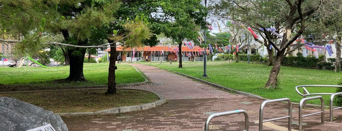 緑ヶ丘公園 is one of 沖縄.