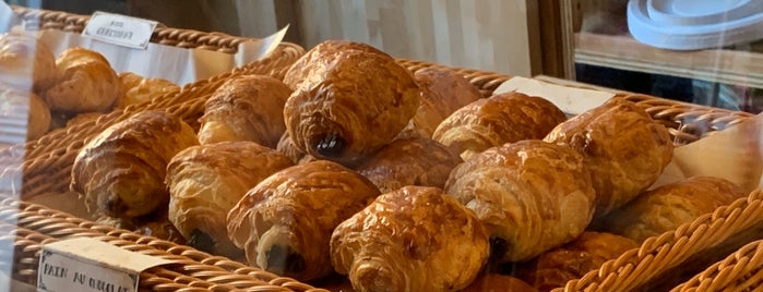 Le Fournil is one of Bakery/Deserts.