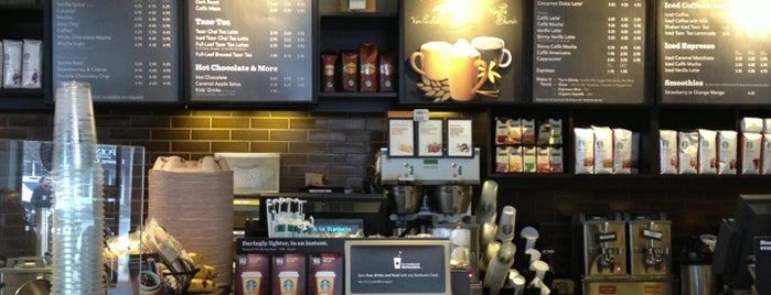 Starbucks is one of Tempat yang Disimpan George.