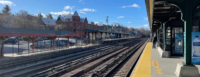 Metro North - Irvington Train Station is one of Mom and dad.