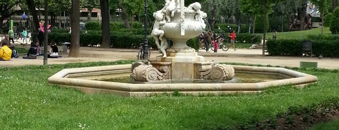 Парк Цитадели is one of Barcelona.