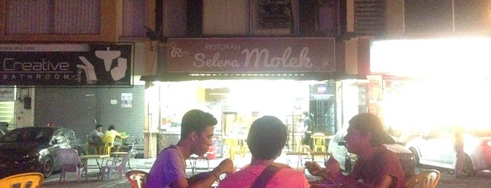 Restoran Selera Molek is one of Makan @  Melaka/N9/Johor #8.