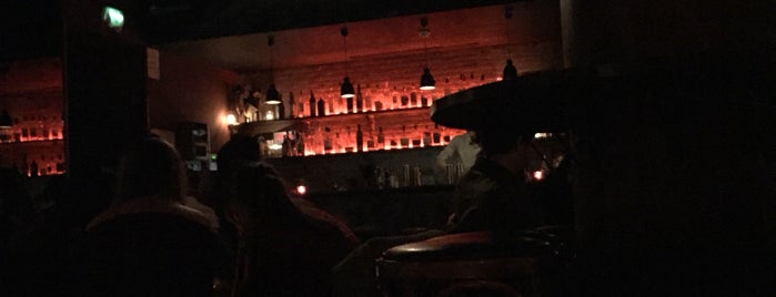 Blaine Bar is one of Nastasya's Saved Places.