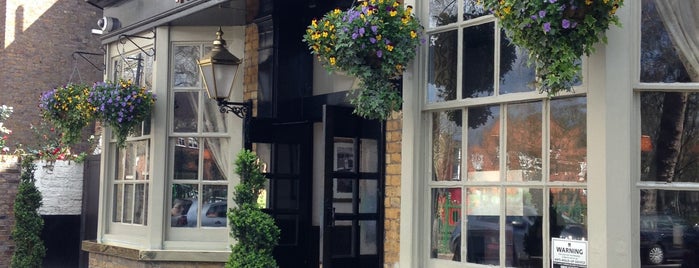 The Queen's Head is one of London's to try.