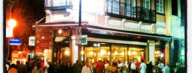 Antonio's Bar e Botequim is one of Lugares guardados de Elizabeth Marques 🇧🇷🇵🇹🏡.