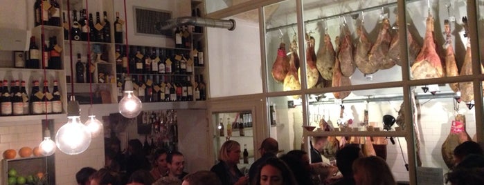 Il Sorpasso is one of Best Roma restaurant.