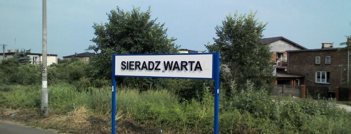 Sieradz Warta is one of Dworce na trasie Sieradz - Łódź.