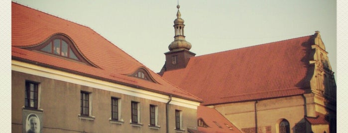 Klasztor Sióstr Urszulanek w Sieradzu is one of Województwo Łódzkie - co warto zobaczyć.