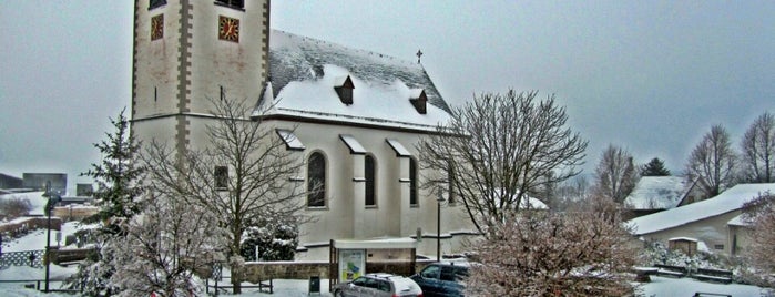 Kirche St. Georg is one of Rheinland Rhein/Ahr.
