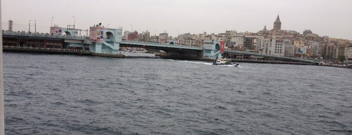 Galata Köprüsü is one of İstanbul.