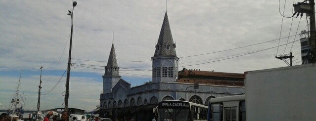 Mercado de Ferro is one of Tempat yang Disukai Kelvin.