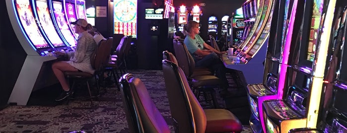 Artesian Casino is one of Tempat yang Disukai Stacey.